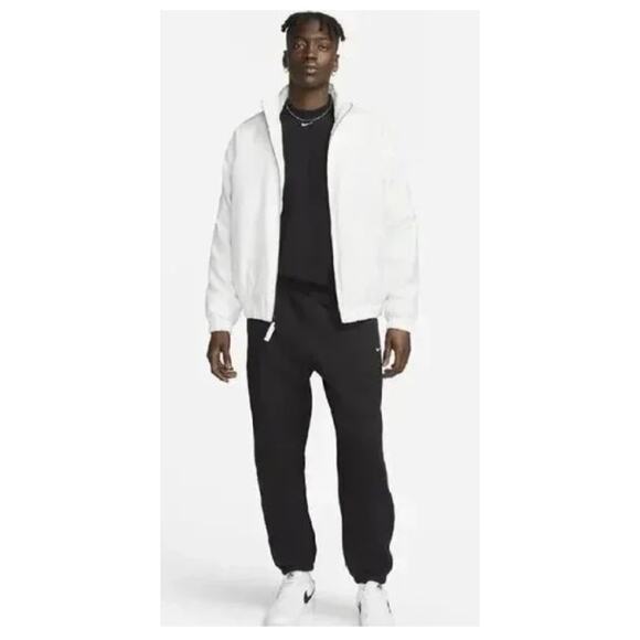 Nike Size (M) Men's Black T-Shirt - Picture 2 of 4